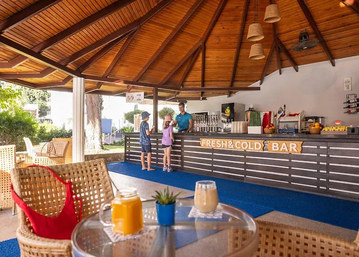 Tui Blue Pascha Bay 3* מהמוטלר