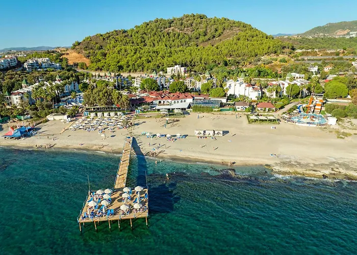 Tui Blue Pascha Bay מלון 3*