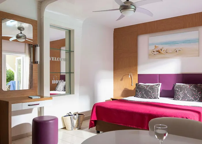Tui Blue Pascha Bay 3* מהמוטלר