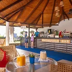 Tui Blue Pascha Bay 3* ماهموتلار